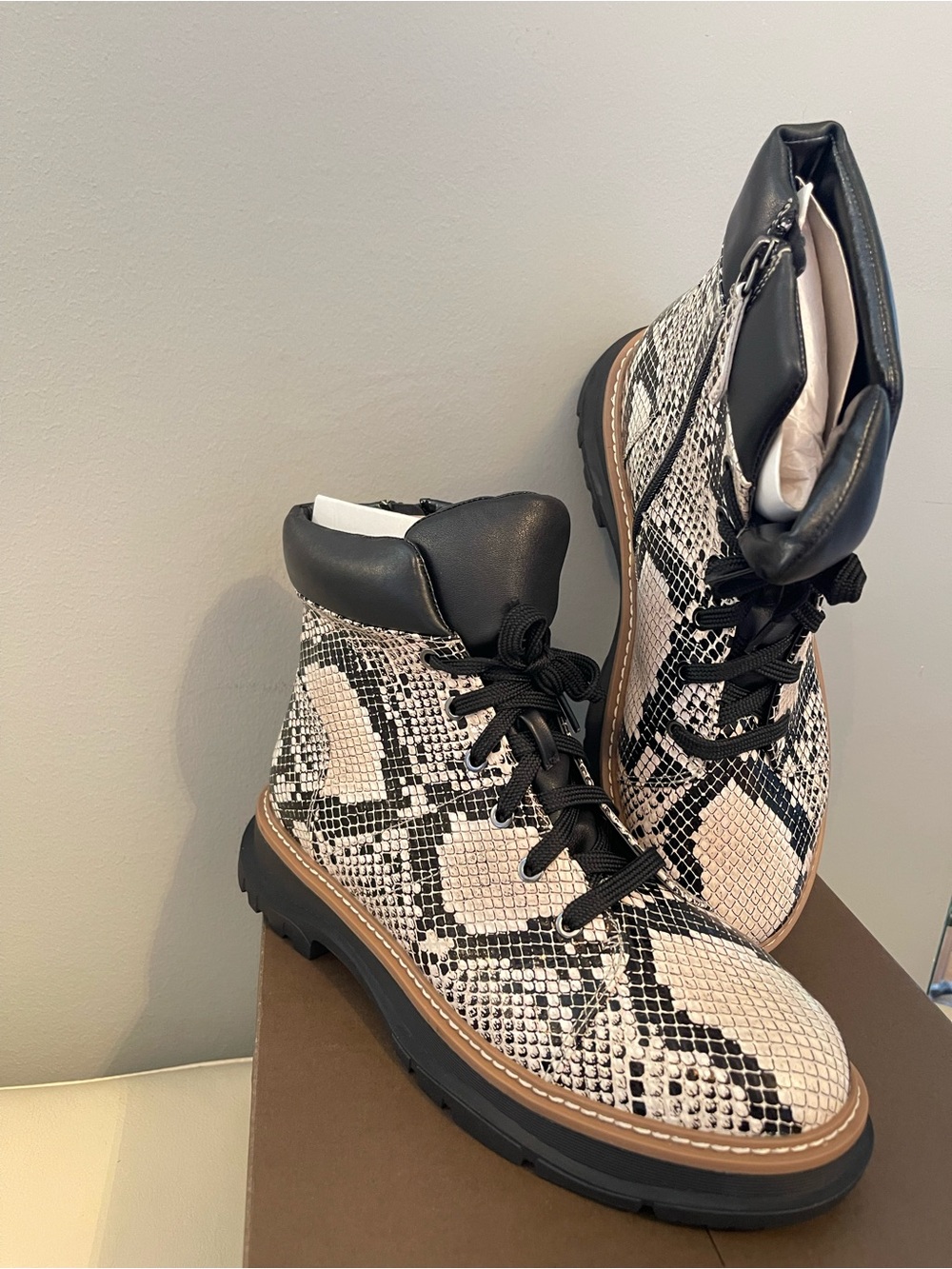 Paolo Snake-Print Leather women’s Ankle Combat Boots in Black & Cream size 5 & 9
